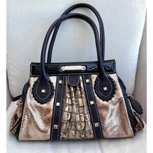 Authentic Cromia Made In Italy Leather Shoulder Bag|